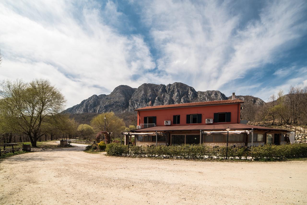 Locanda Belvedere Da Stefano Rocchetta a Volturno Ngoại thất bức ảnh